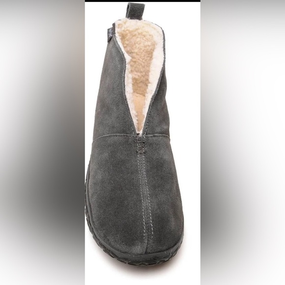 Minnetonka Men's Tamson Gray Suede indoor outdoor sherpa  lined shoe‎ size 12 - Picture 3 of 7